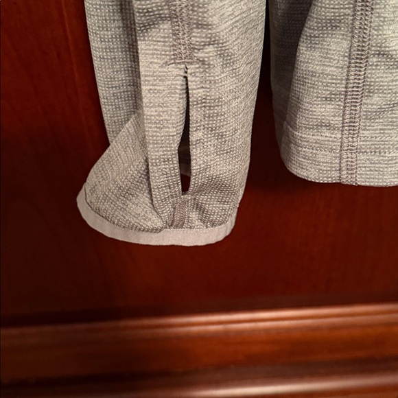 Fjallraven Abisko sun hoodie. - Picture 5 of 6